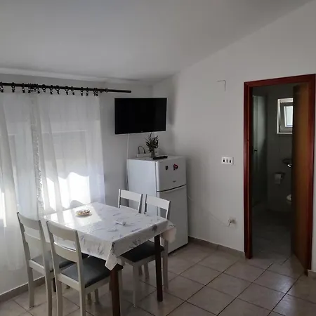 Appartamento Apartman Vir *
