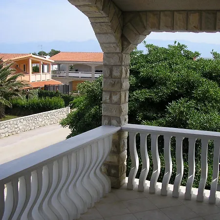 דירה Apartman Vir