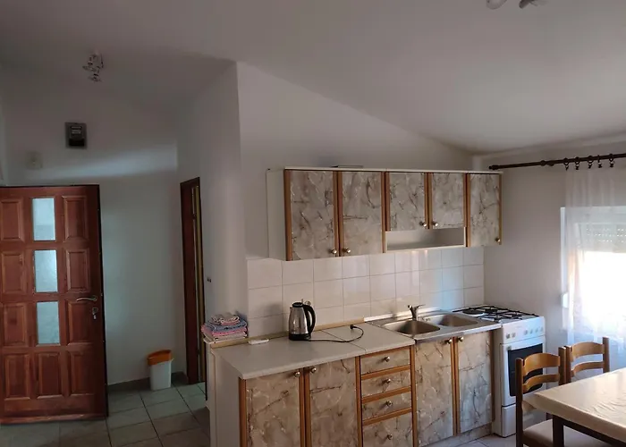 דירה Apartman Vir ויר