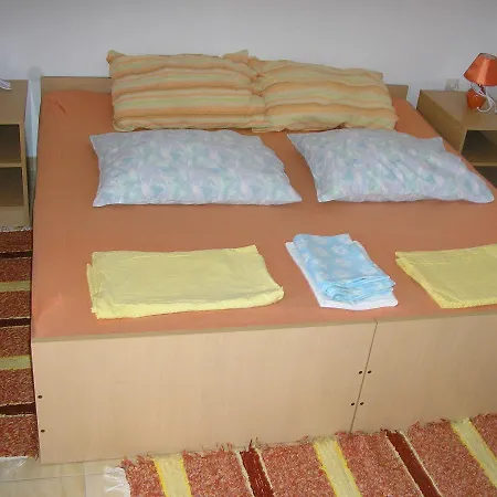 Apartman Vir *