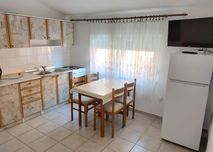 Apartman Vir * Vir