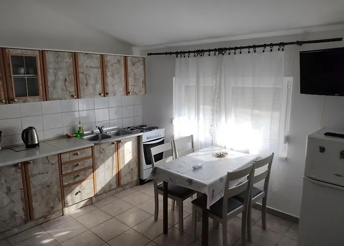 Apartman Vir * Vir